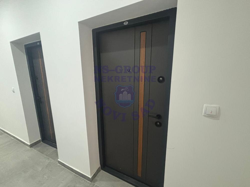 Slika 6 - Jednosoban, 23m2, Salajka (Partizanska ulica) Novi Sad, ima lift