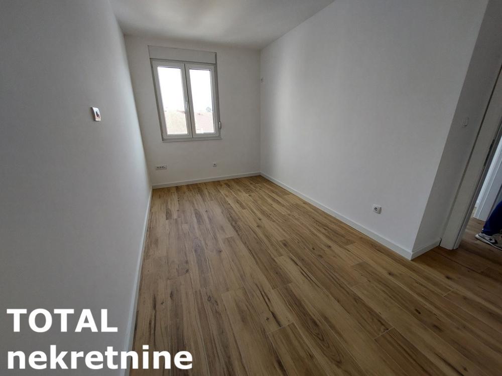 Slika 7 - Stan,NOVI SAD,TELEP,kv: 106.00, € 250690, ID: 1102345