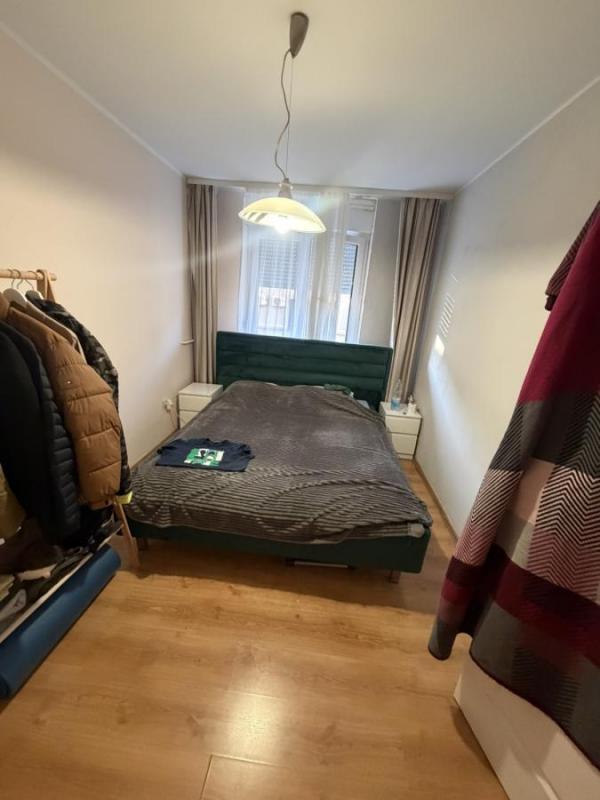 Slika 4 - Jednoiposoban stan Centar Spens