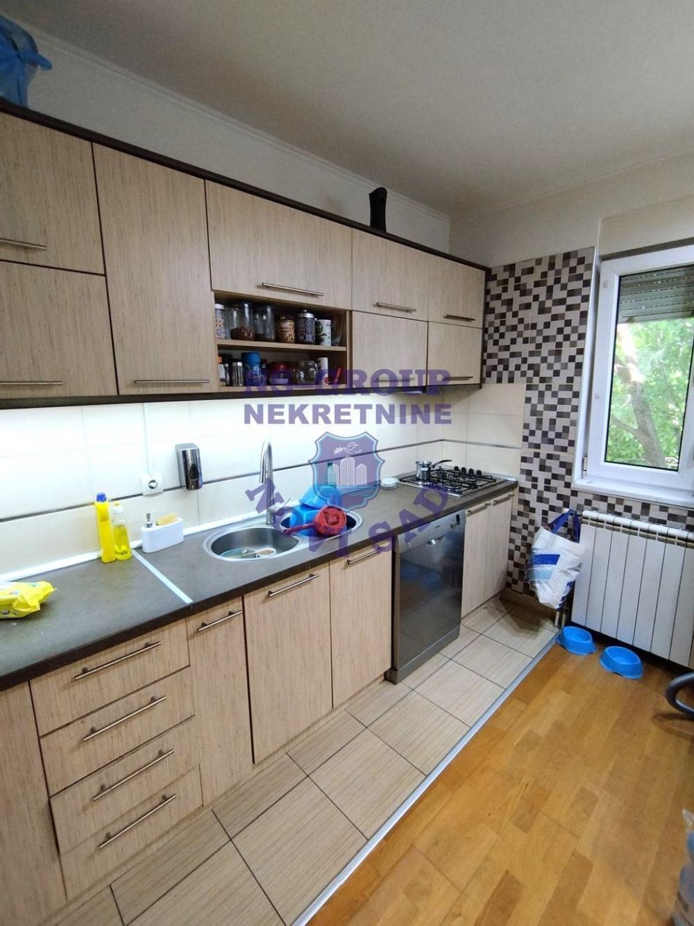 Slika 4 - Komforan, namešten dvoiposoban stan!