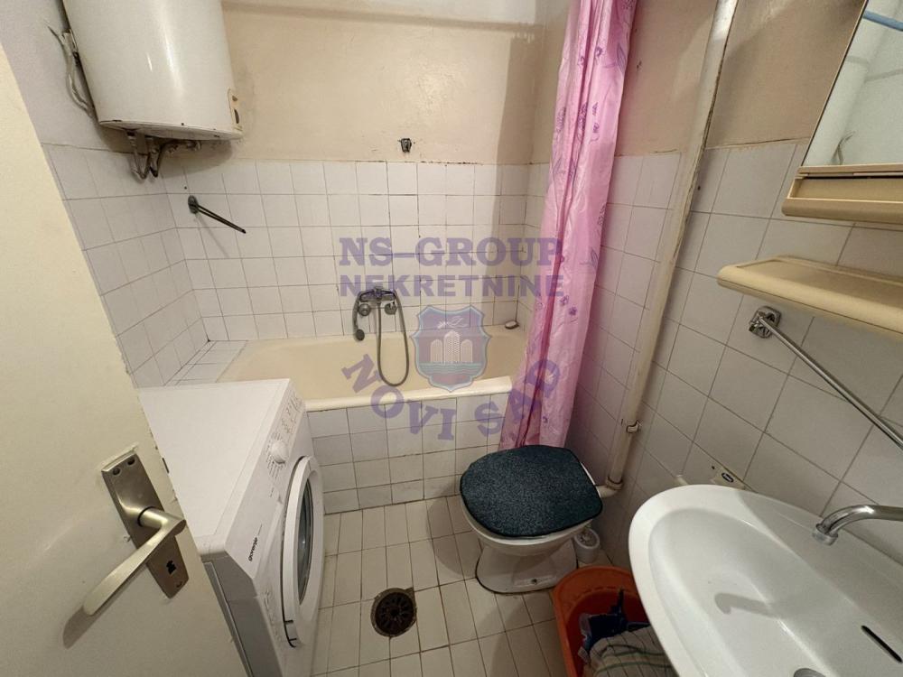 Slika 11 - Odlican trosoban na Novom Naselju!