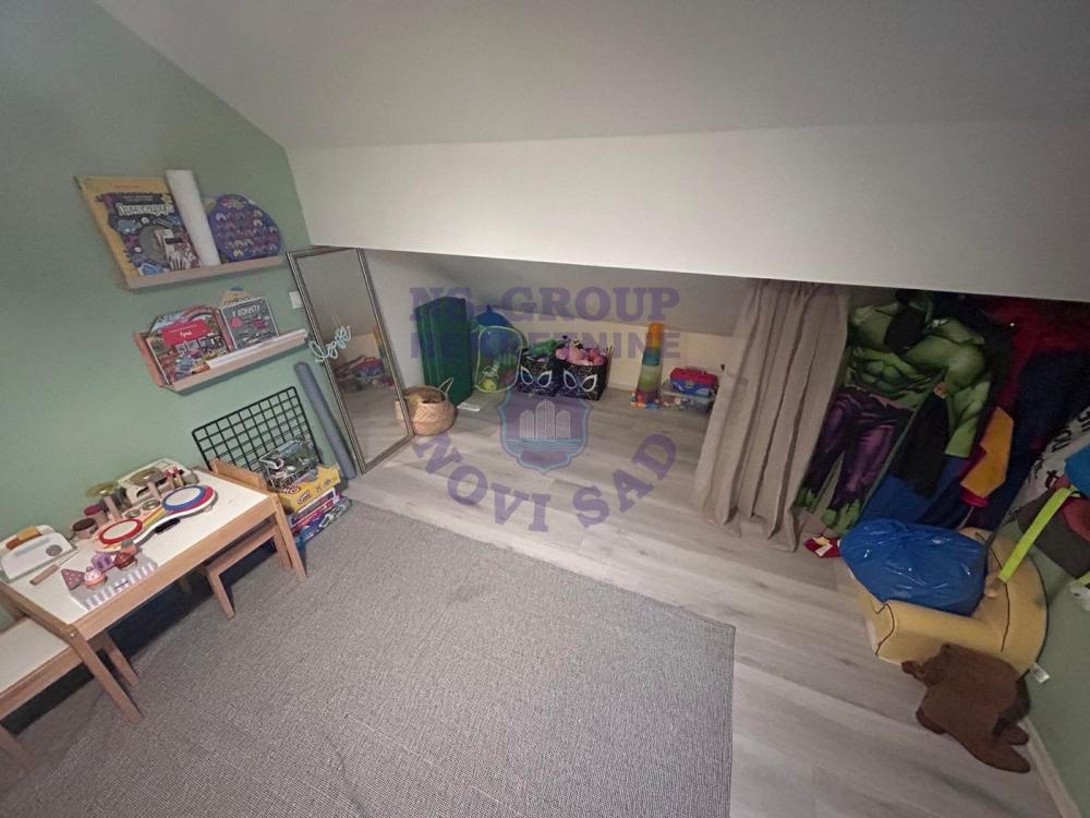 Slika 3 - Odlican dvosoban stan na Podbari!