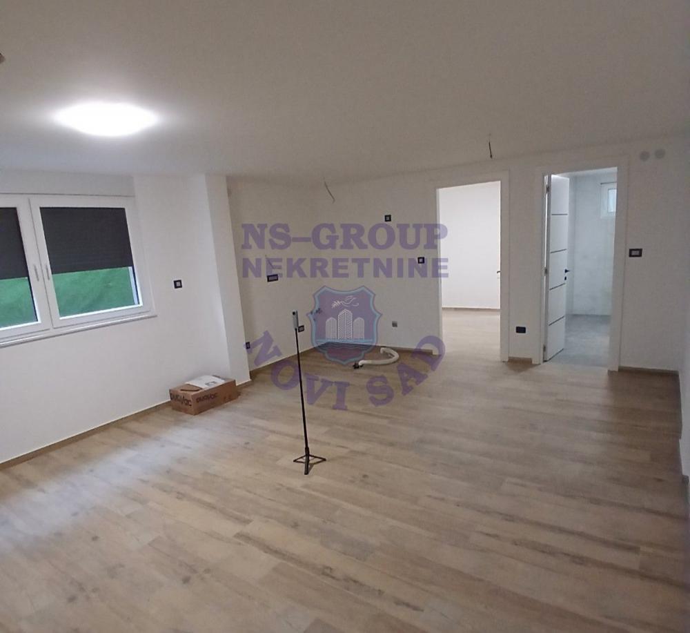 Glavna slika -Dvoiposoban stan 52m2-Telep