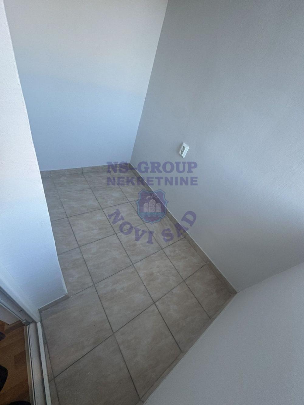 Slika 3 - dvoiposoban 47m2 stara detelinara