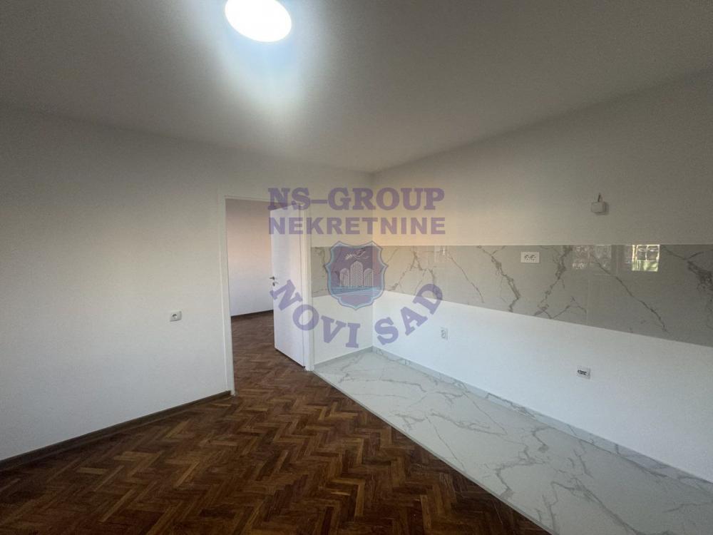 Slika 10 - dvoiposoban 47m2 stara detelinara