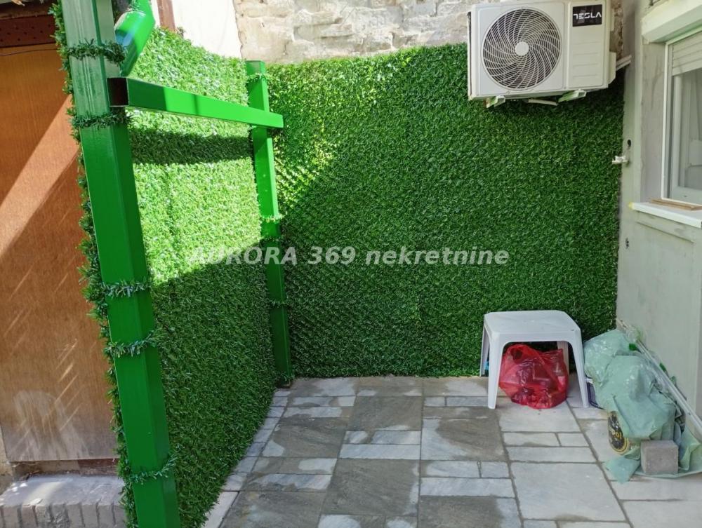 Slika 8 - NOVI SAD, GRBAVICA, JEDNOIPOSOBAN, 31m2, RENOVIRAN