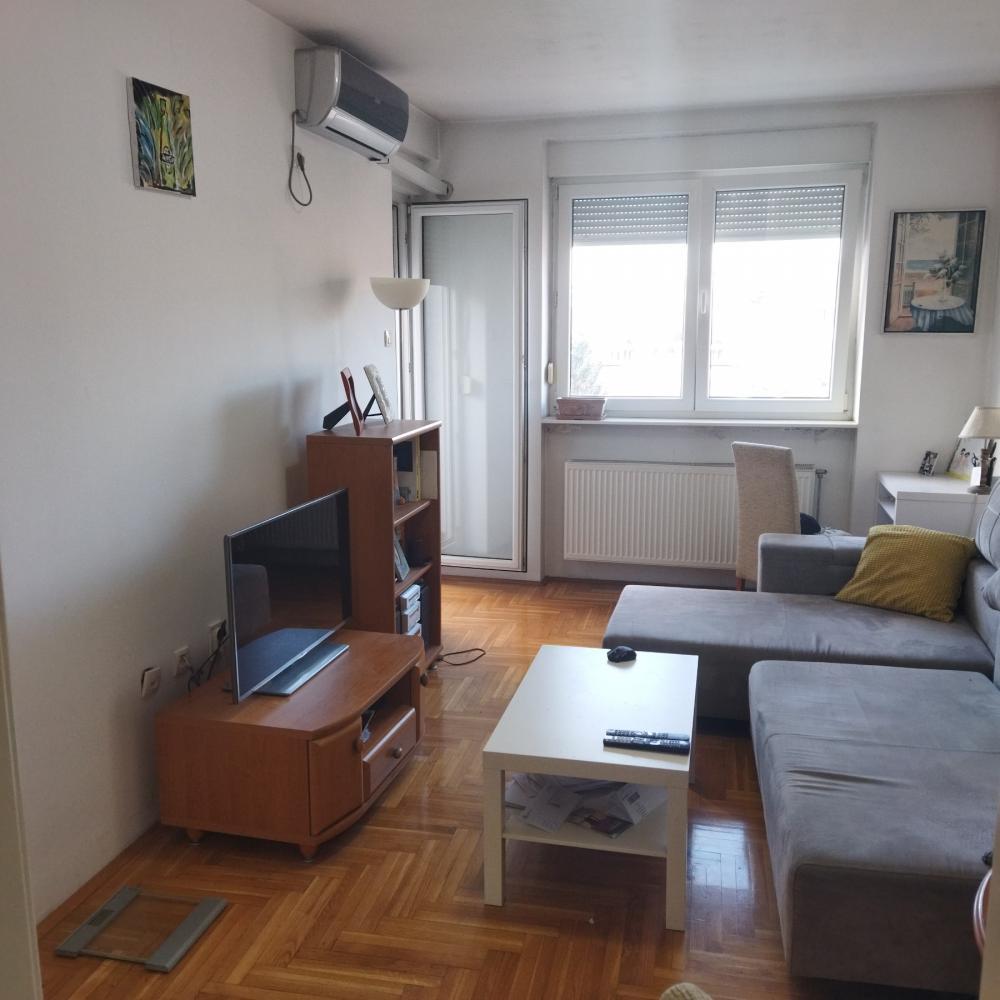 Glavna slika -Dvosoban, 44m2, Lukijana Musickog Novi Sad, sa terasom