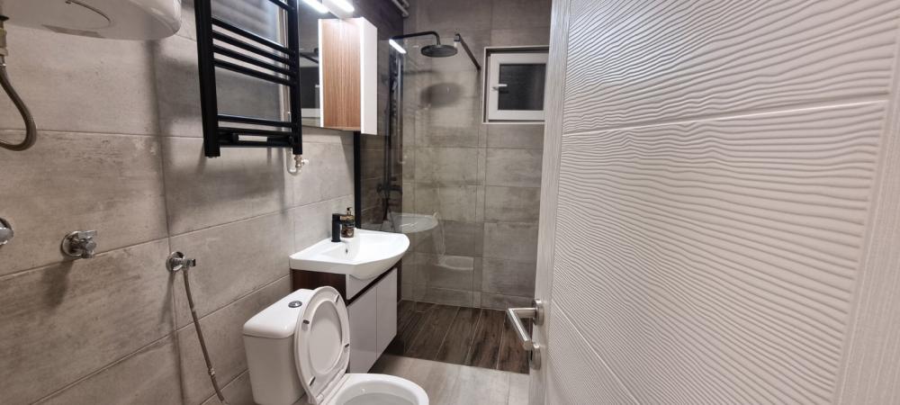 Slika 10 - 565213-Top ponuda na Petrovaradinu- Blok 8. Na odličnoj lokaciji, povoljno.