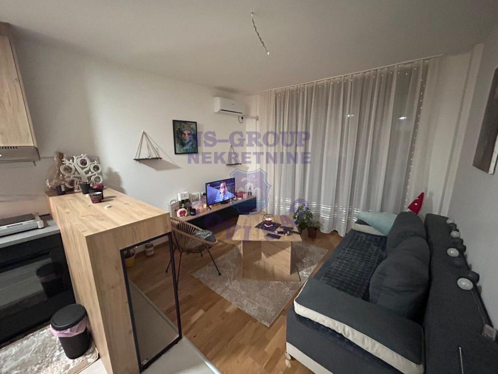 Slika 10 - Jednoiposoban, 34m2, Adice Novi Sad