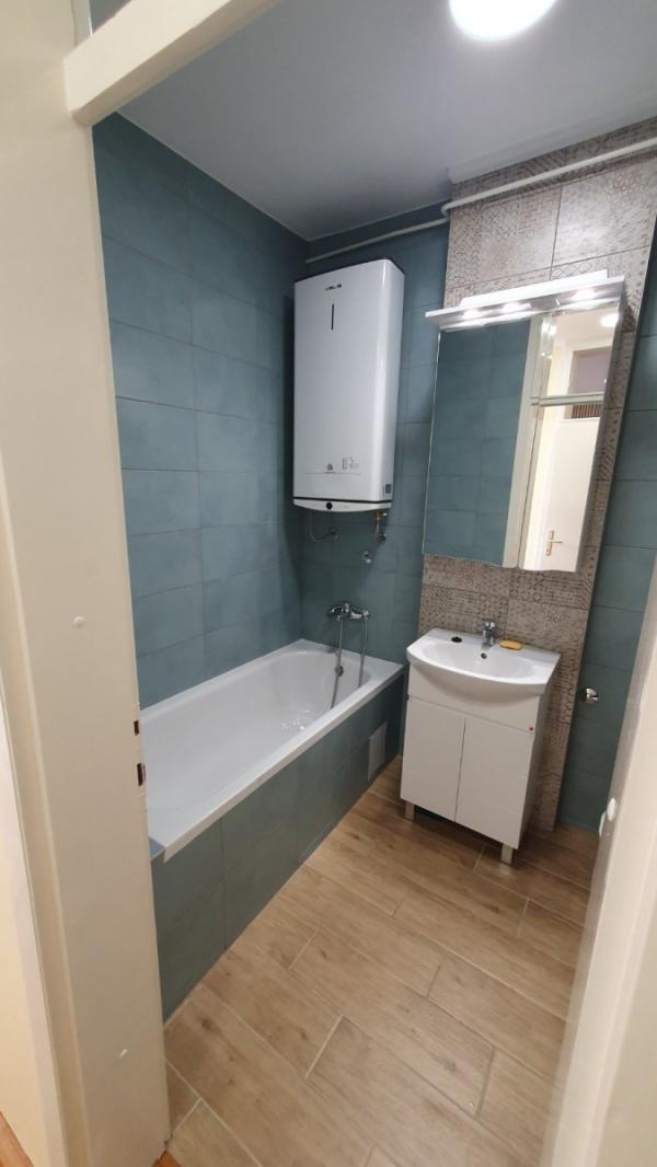 Slika 7 - Stan,NOVI SAD,GRBAVICA,kv: 45.00, € 129000, ID: 1058877