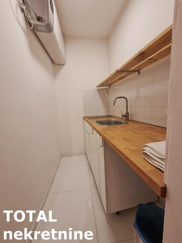 Slika 5 - Stan,NOVI SAD,PODBARA,kv: 18.00, € 68000, ID: 1101971