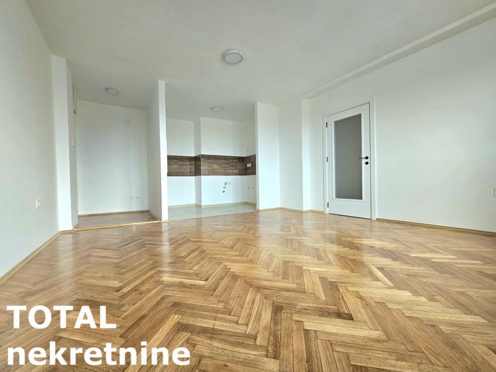 Glavna slika -Stan,NOVI SAD,BULEVAR,kv: 64.00, € 169500, ID: 1102356