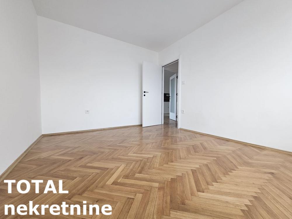 Slika 5 - Stan,NOVI SAD,BULEVAR,kv: 64.00, € 169500, ID: 1102356