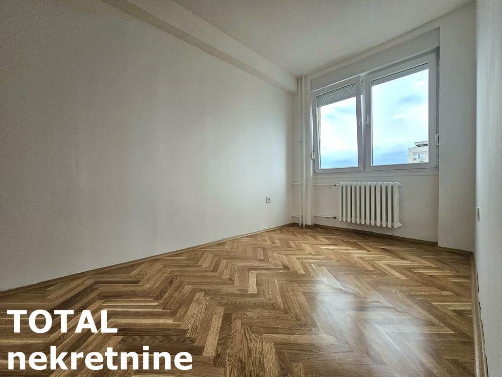 Slika 6 - Stan,NOVI SAD,BULEVAR,kv: 64.00, € 169500, ID: 1102356