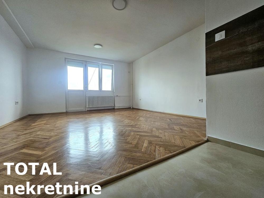 Slika 2 - Stan,NOVI SAD,BULEVAR,kv: 64.00, € 169500, ID: 1102356