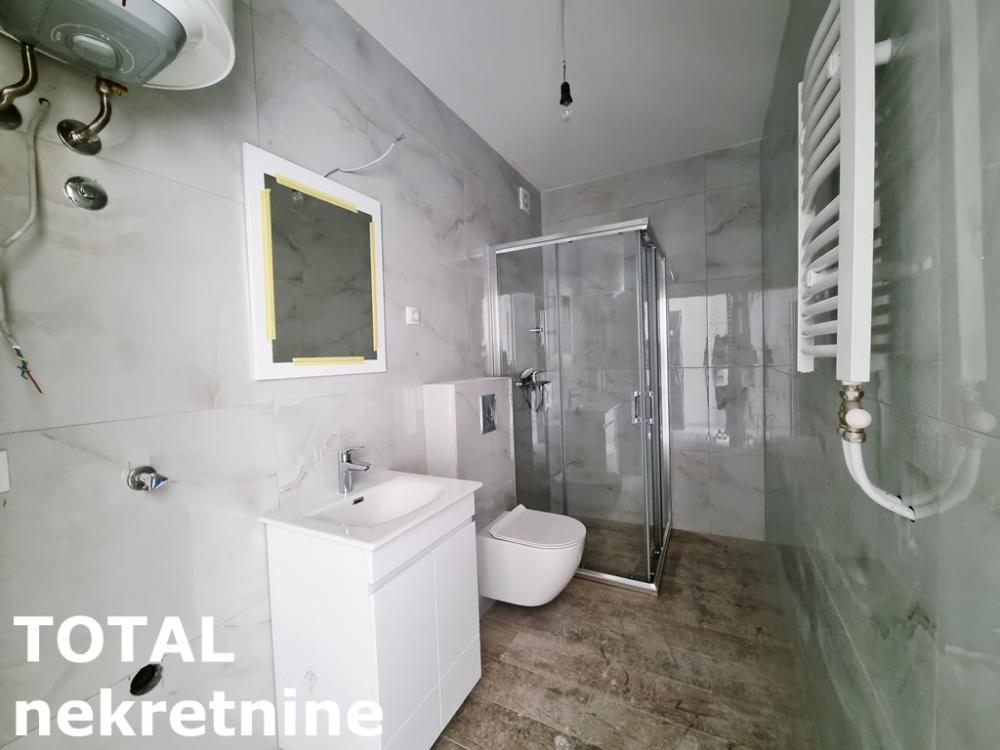 Slika 5 - Stan,PETROVARADIN,MISELUK,kv: 30.00, € 70000, ID: 1102331