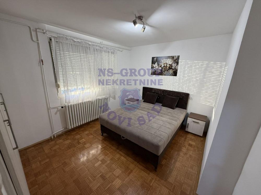 Slika 4 - š-565170-KOMPLET RENOVIRAN-NAMEŠTEN