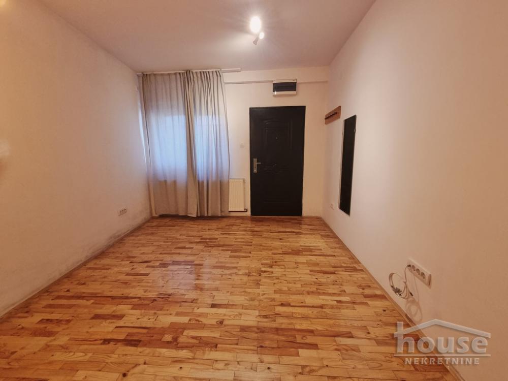 Glavna slika -Stan,NOVI SAD,PODBARA,kv: 18.00, € 68000, ID: 1065123