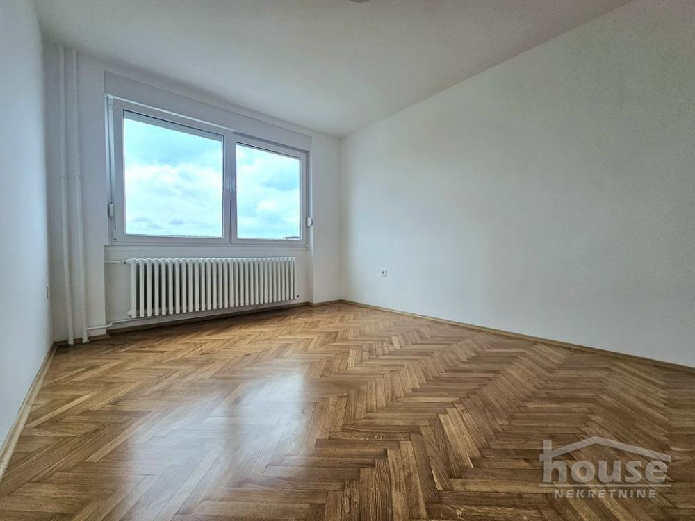 Slika 3 - Stan,NOVI SAD,BULEVAR,kv: 64.00, € 169500, ID: 1065508