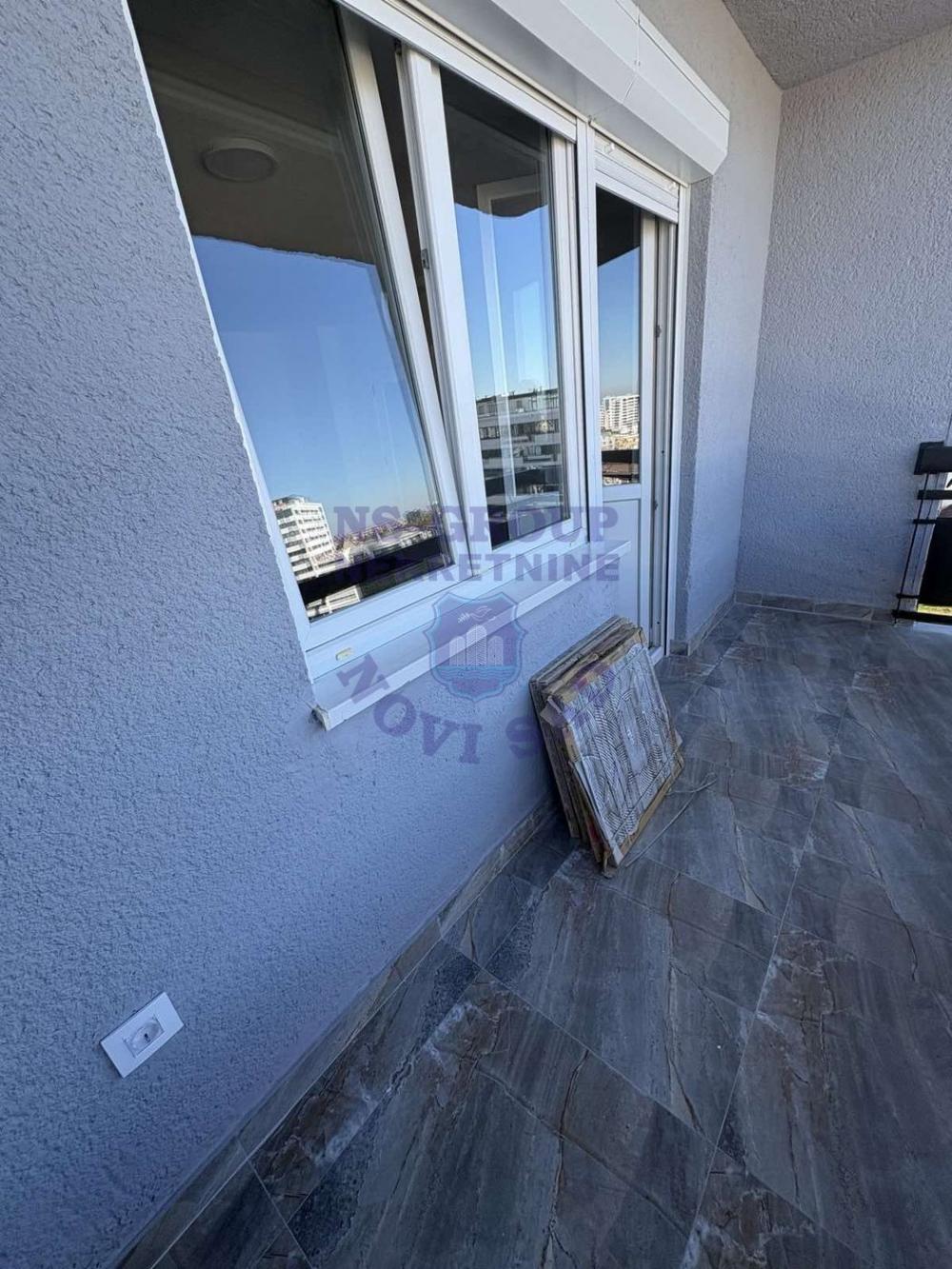 Slika 5 - Š:558140 Trosoban Stan Na Bulevaru! 