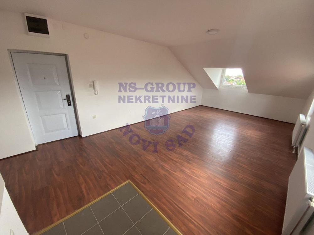 Slika 1 - Klisa. Nov dvosoban komforan stan. Š. 548782