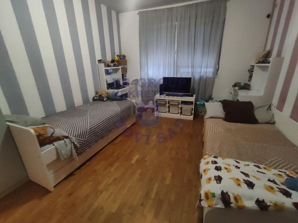 Slika 7 - Odlican cetvorosoban stan na Grbavici