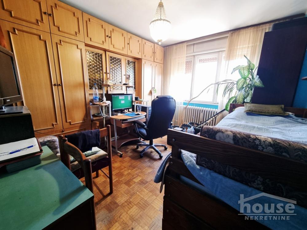 Slika 7 - Stan,NOVI SAD,CENTAR,kv: 54.00, € 140000, ID: 1065498