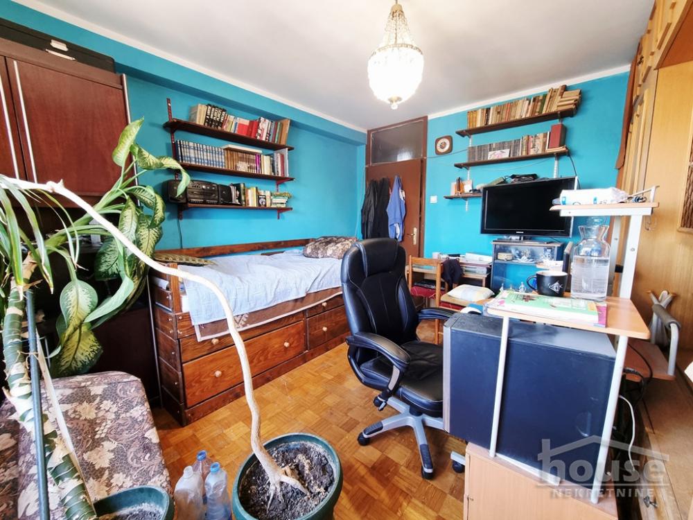 Slika 6 - Stan,NOVI SAD,CENTAR,kv: 54.00, € 140000, ID: 1065498