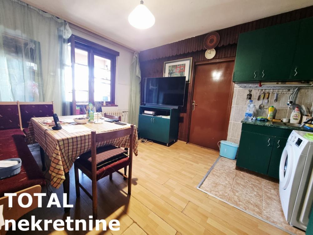 Slika 4 - Stan,NOVI SAD,CENTAR,kv: 54.00, € 140000, ID: 1102346