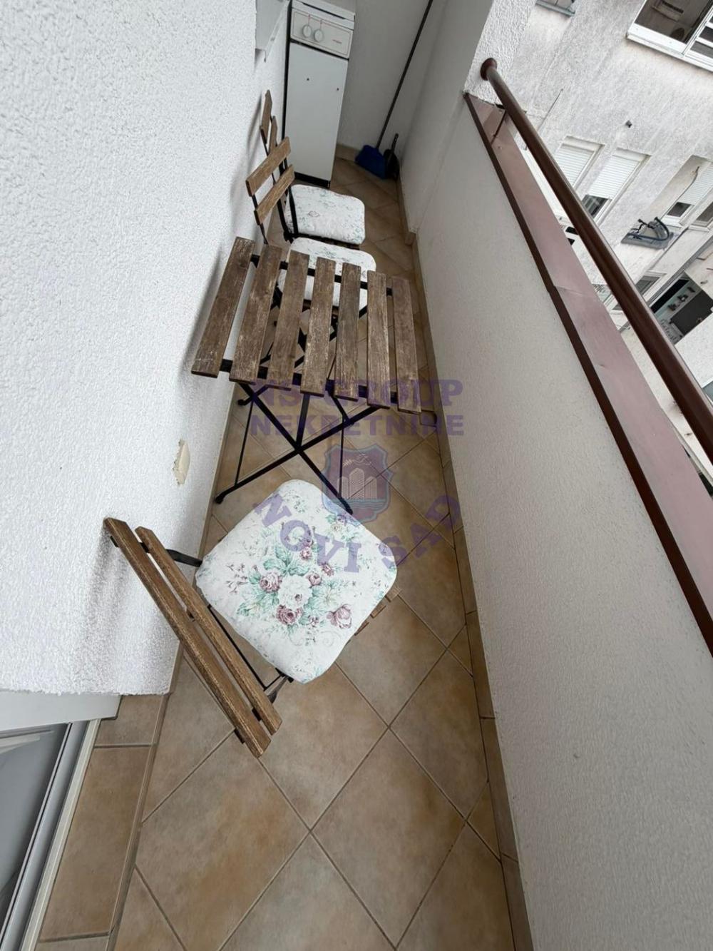 Slika 5 - VRHUNSKI duplex - Branka Bajića - Kompletno renoviran