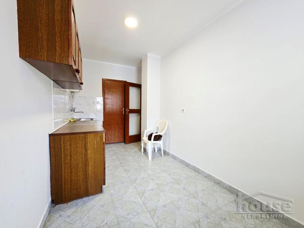 Slika 5 - Stan,NOVI SAD,PODBARA,kv: 41.00, € 123000, ID: 1065491