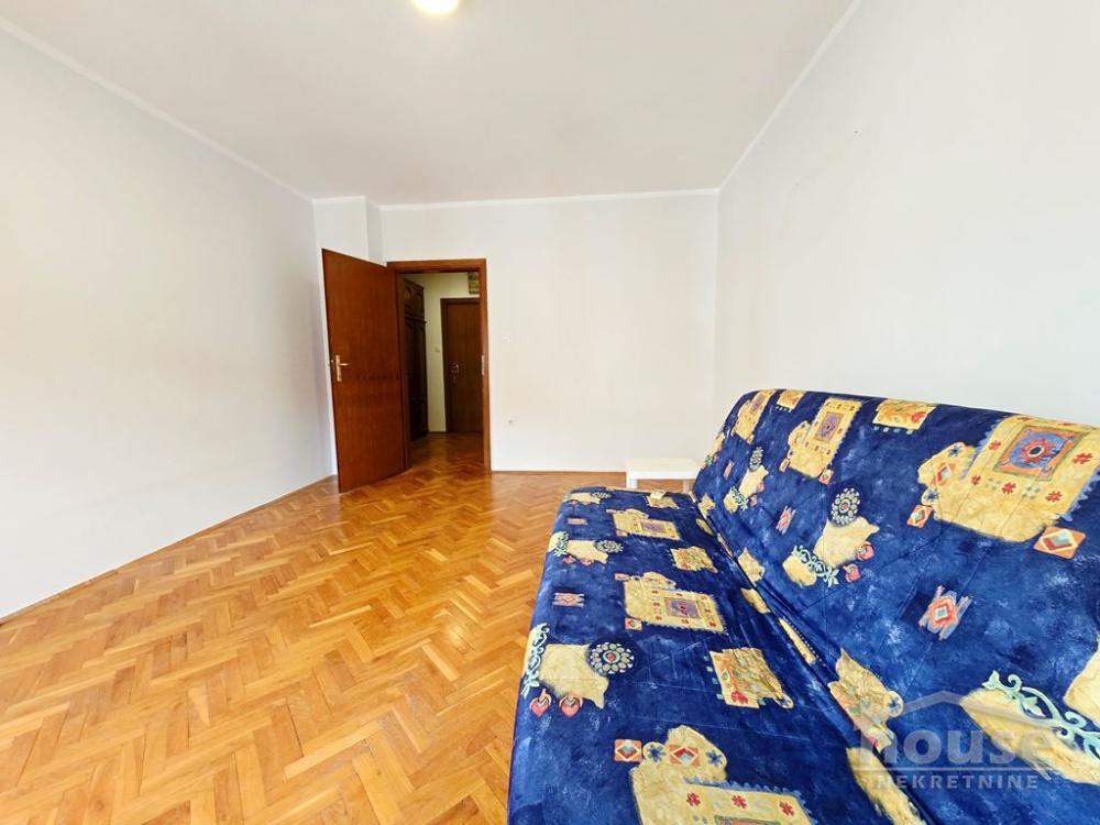 Slika 1 - Stan,NOVI SAD,PODBARA,kv: 41.00, € 123000, ID: 1065491