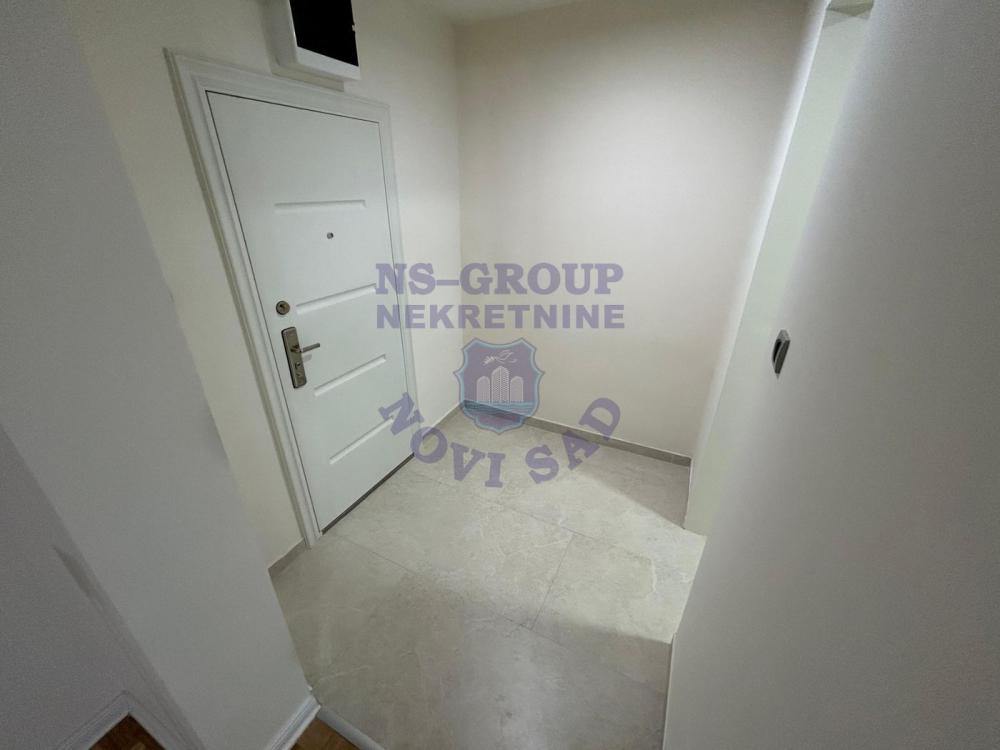 Slika 3 - Dvosoban, 64m2, Liman 4 Novi Sad, sa terasom, ima lift