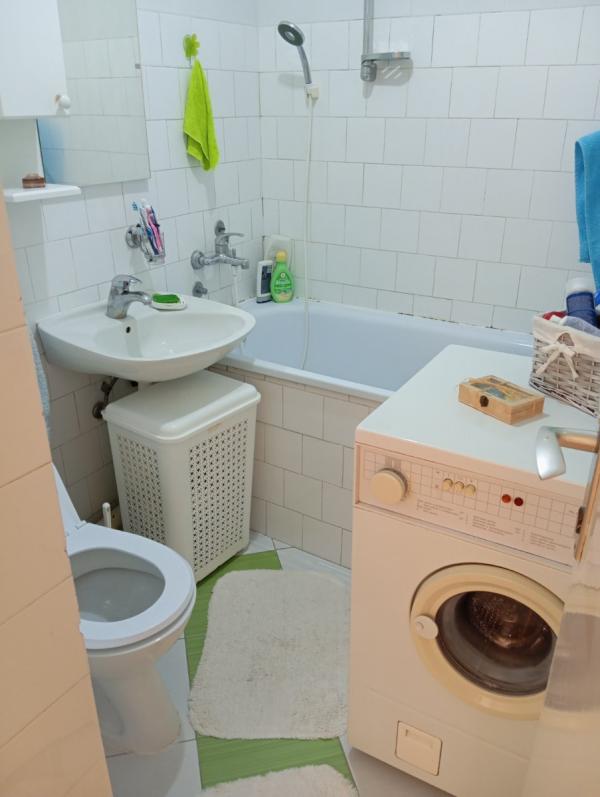 Slika 9 - Stan,NOVI SAD,NOVO NASELJE,kv: 72.00, € 163800, ID: 1057955