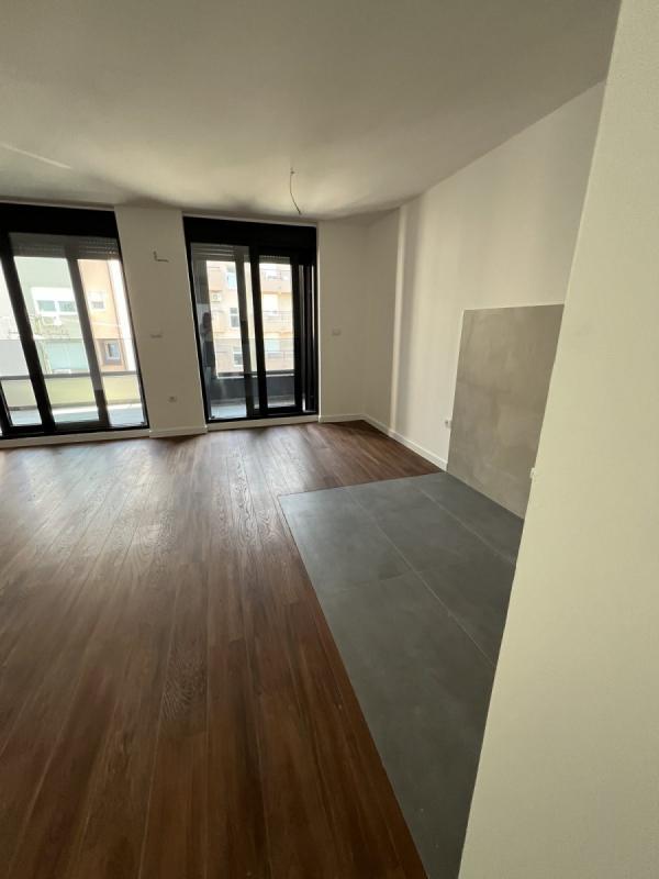 Slika 3 - Stan,NOVI SAD,NOVI BULEVAR,kv: 136.00, € 350200, ID: 1057217