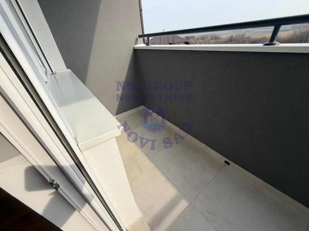 Slika 2 - Jendoiposoban stan na Klisi!