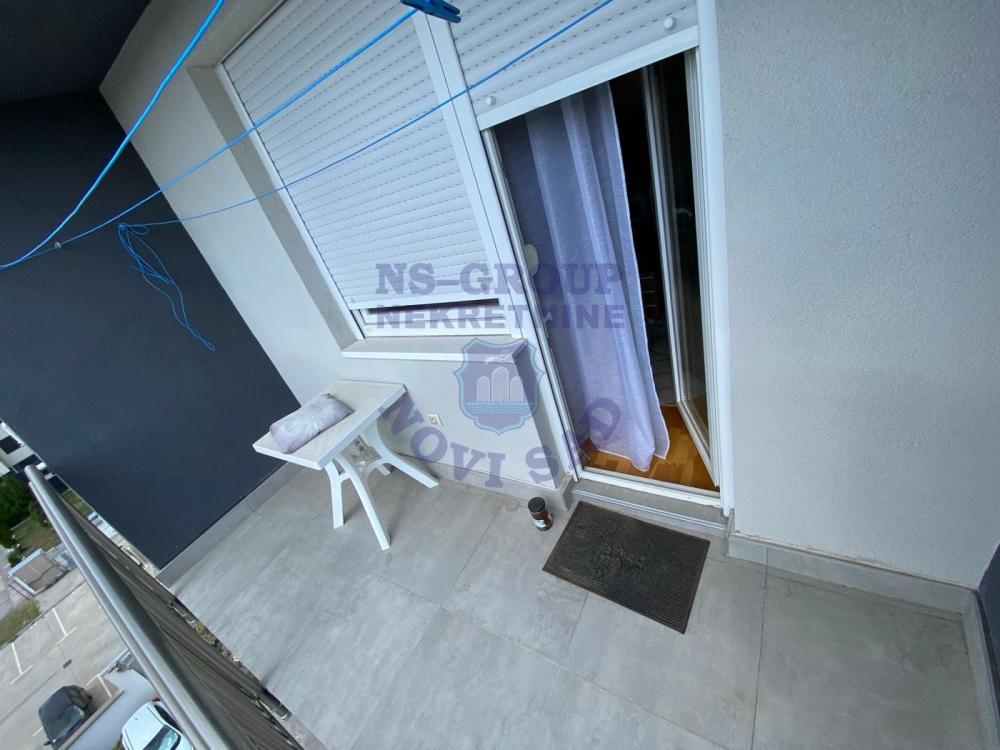 Slika 4 - Trosoban, neuseljavan stan, kompletno namešten, sve u garanciji!