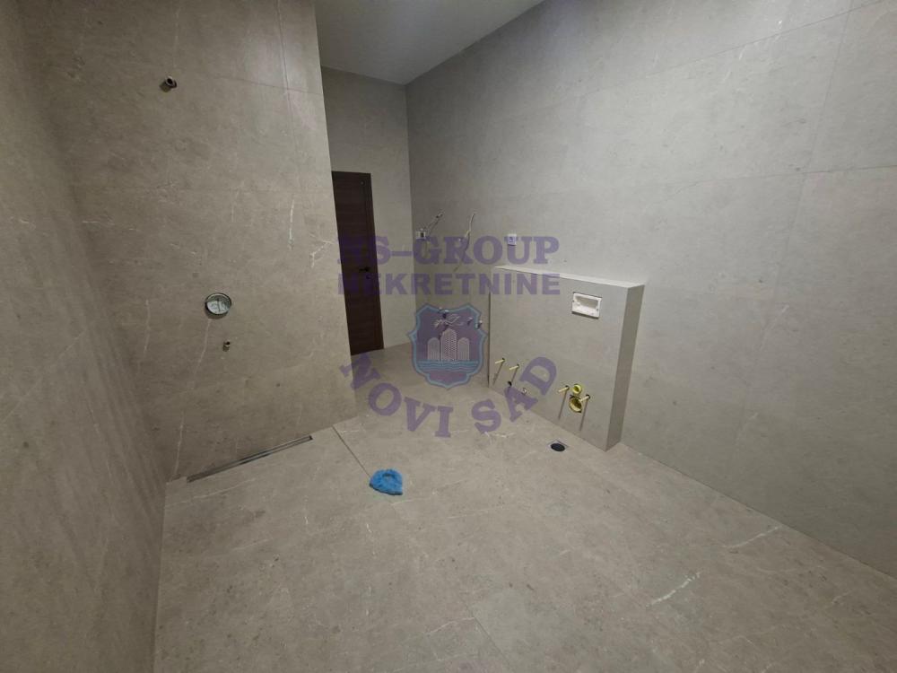 Slika 5 - Cetvorosoban stan na Popovici