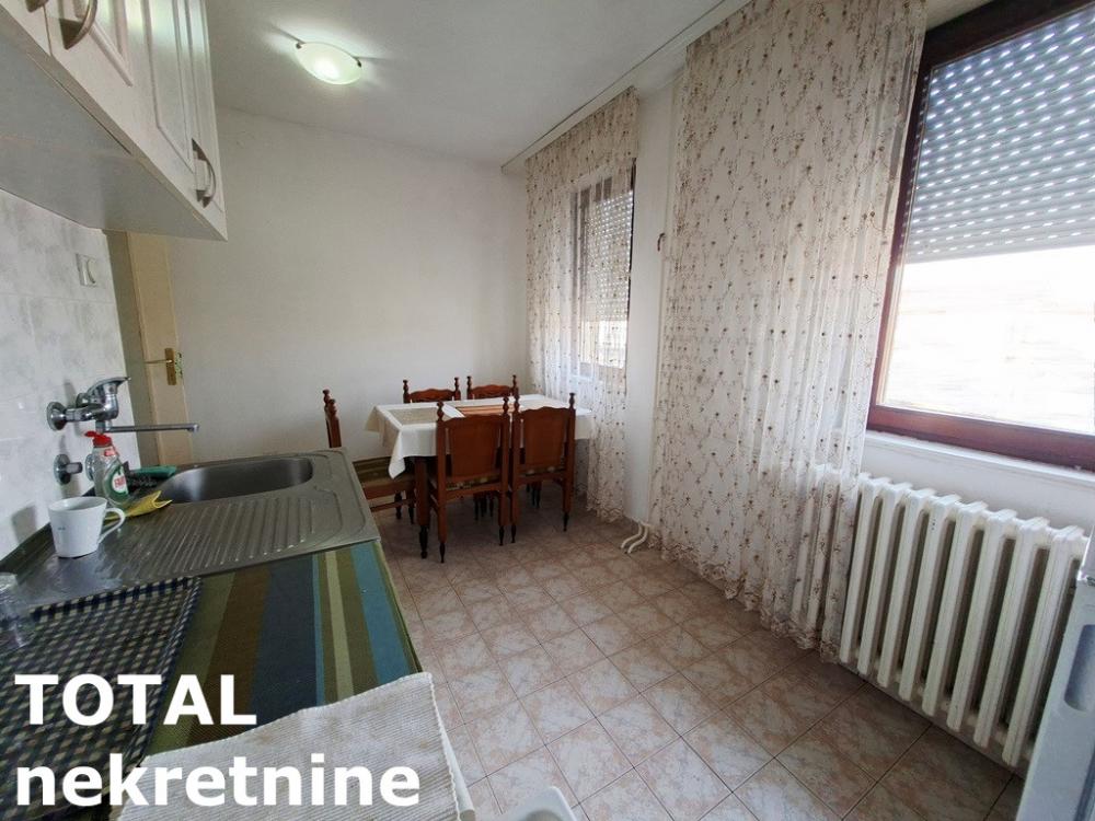 Slika 4 - Stan,NOVI SAD,NOVO NASELJE - ŠARENGRAD,kv: 34.00, € 91000, ID: 1102360