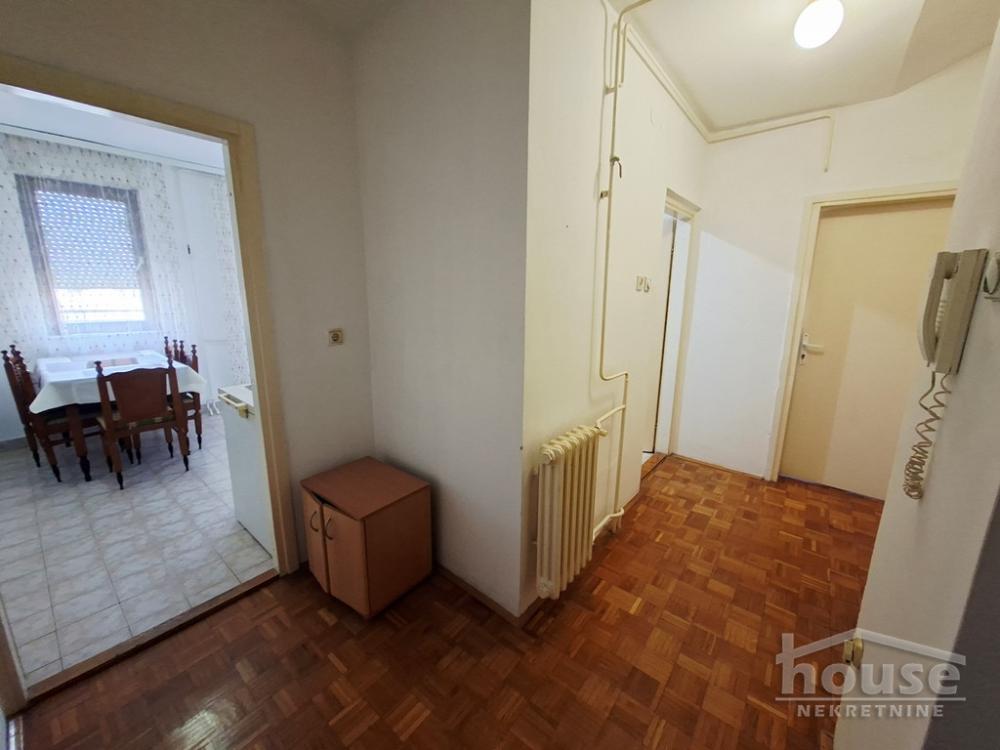 Slika 5 - Stan,NOVI SAD,NOVO NASELJE - ŠARENGRAD,kv: 34.00, € 91000, ID: 1065512