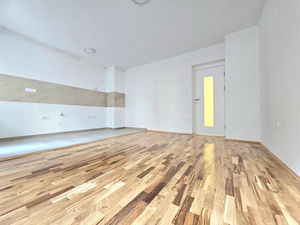 Slika 2 - Dvosoban renoviran stan 43m