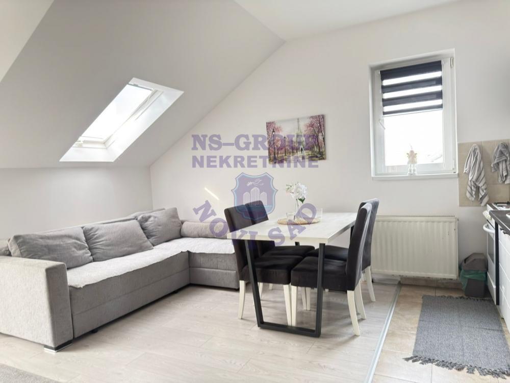 Glavna slika -Odlican jednoiposoban stan na Adicama 