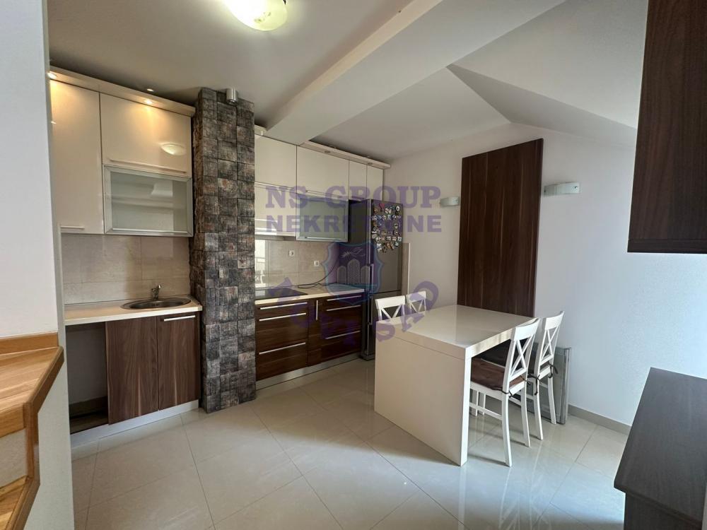 Slika 5 - Odlican cetvorosoban stan na Grbavici!