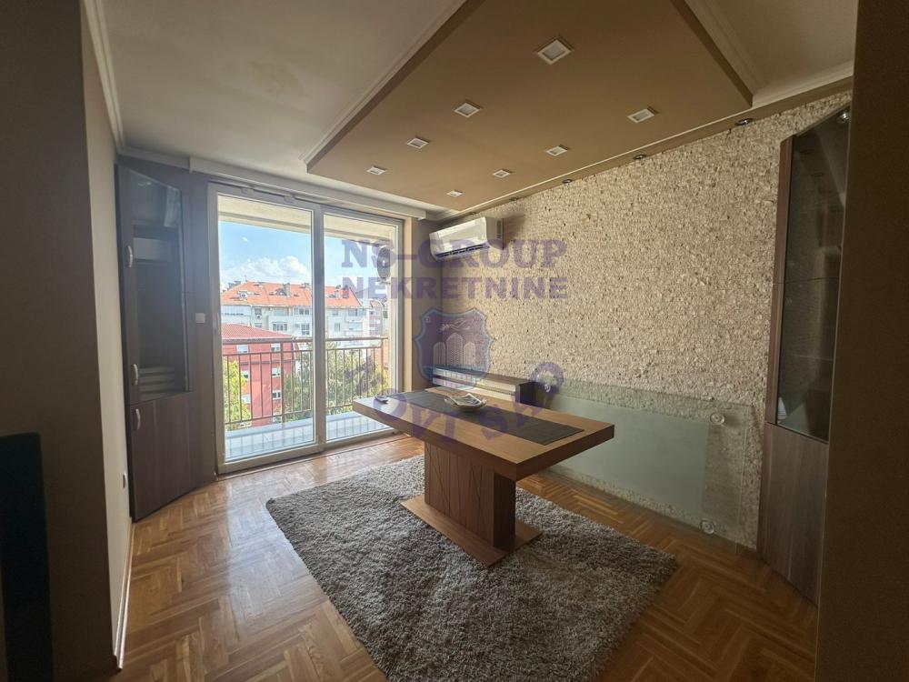 Slika 3 - Odlican cetvorosoban stan na Grbavici!