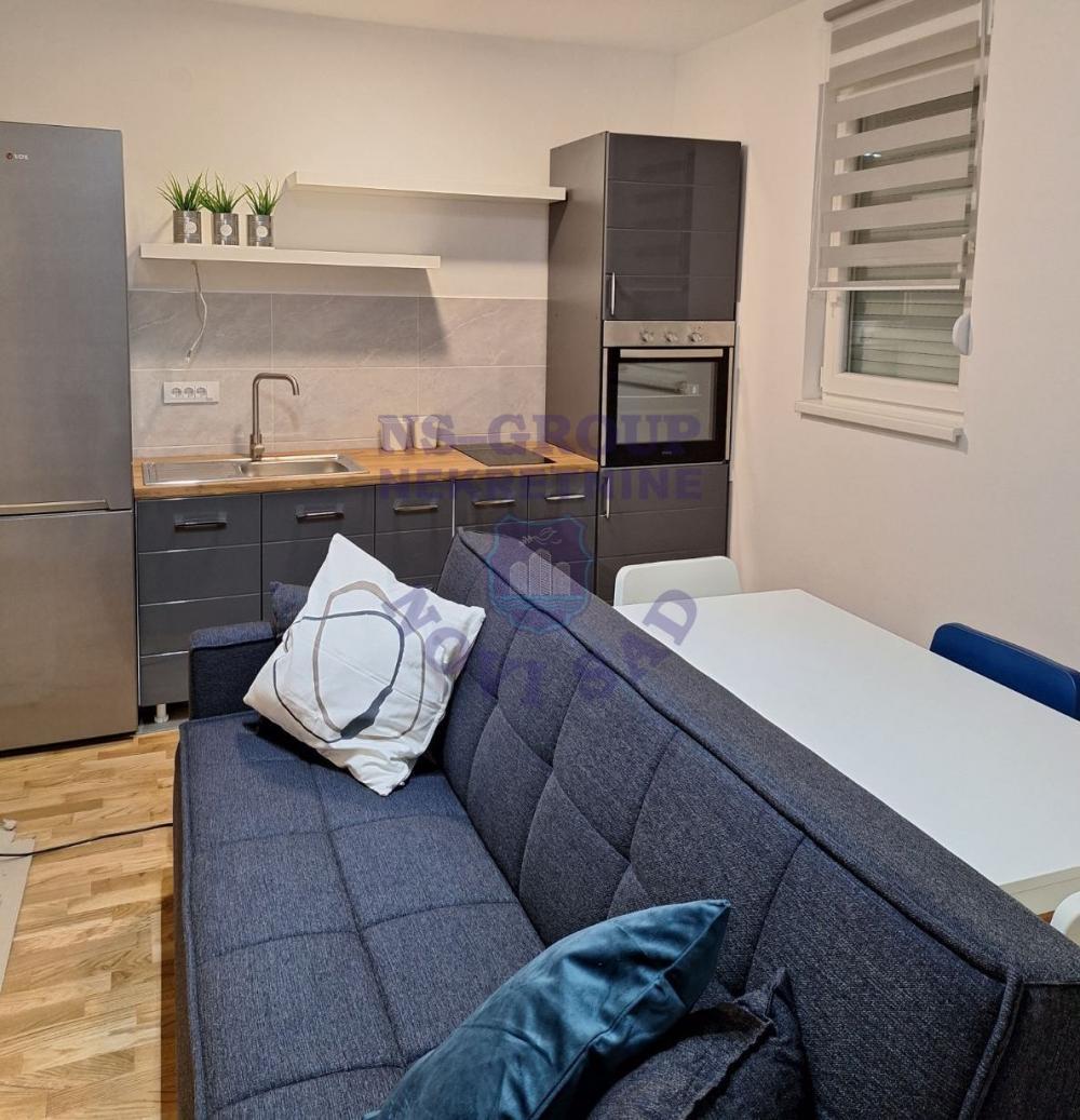 Glavna slika -Odličan, namepten jednoiposoban stan - Petrovaradin / Stari Majur!