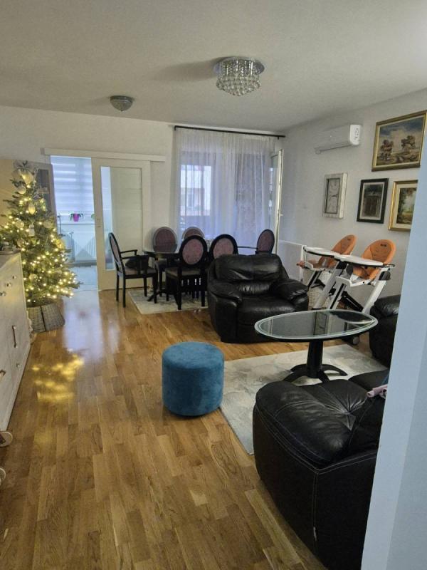 Glavna slika -Stan,NOVI SAD,ŠIRI CENTAR,kv: 66.00, € 195700, ID: 1059045