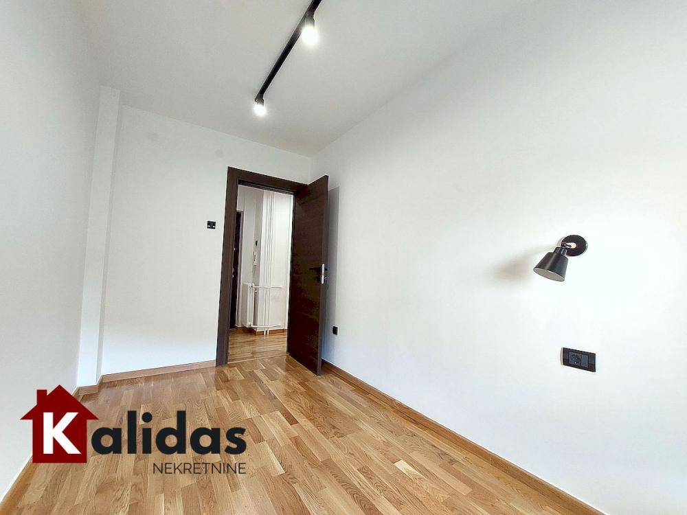 Slika 10 - Stan,NOVI SAD,NOVO NASELJE,kv: 52, € 144000, ID: 1008622