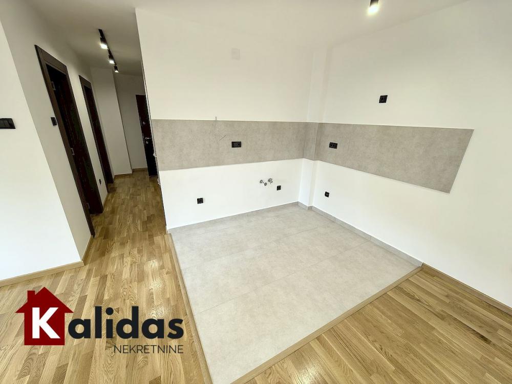 Slika 5 - Stan,NOVI SAD,NOVO NASELJE,kv: 52, € 144000, ID: 1008622