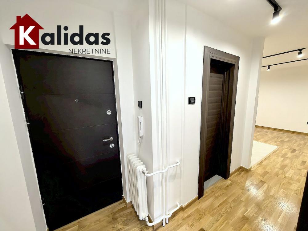 Slika 11 - Stan,NOVI SAD,NOVO NASELJE,kv: 52, € 144000, ID: 1008622