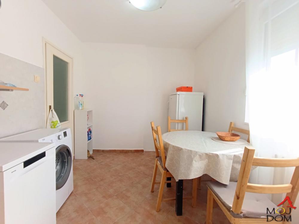 Slika 10 - Stan,NOVI SAD,SAJAM,kv: 53, € 146000, ID: 1031909